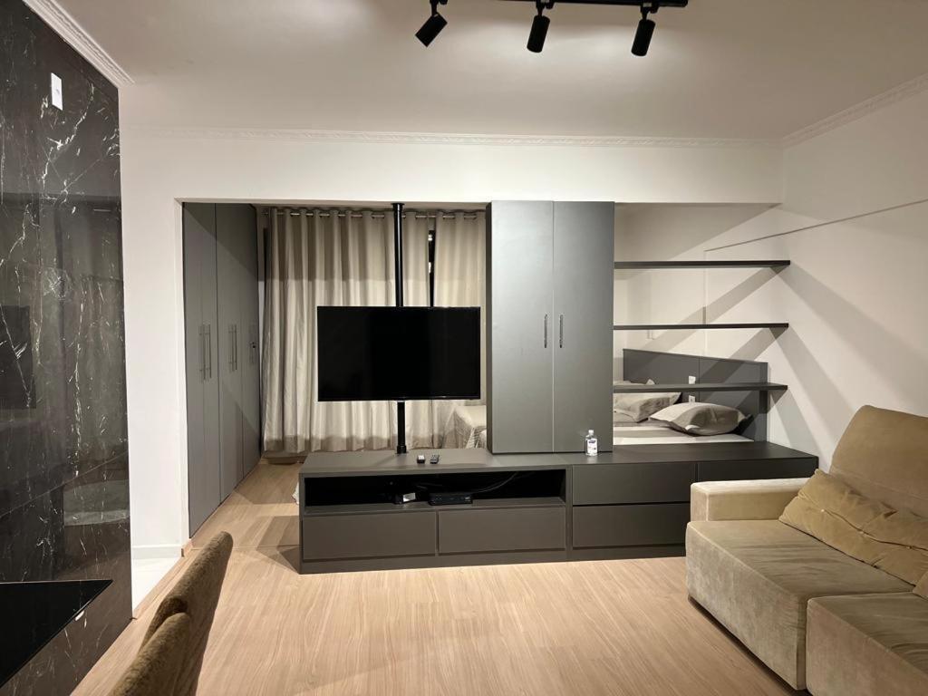 Apartamento Para Pessoas De Familia Ou A Negocio, Ap Lindo Aconchegante No Bras Proximo Igreja Mundial,Mercado Municipal, 25 De Marco, Templo Salomao, Metro Dom Pedro Ll, Bancos, Mercado E Etc São Paulo Ngoại thất bức ảnh
