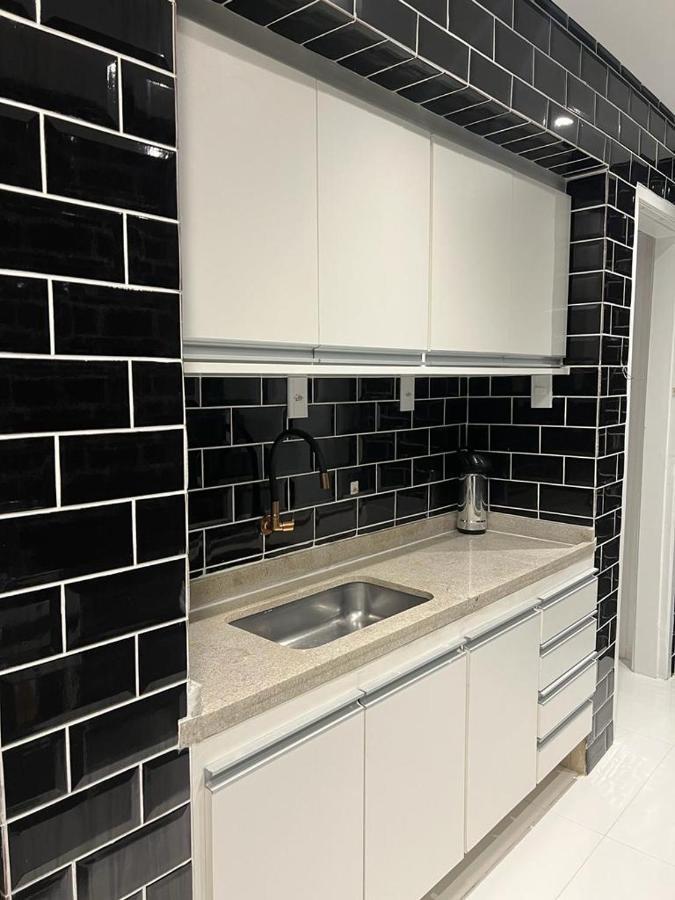 Apartamento Para Pessoas De Familia Ou A Negocio, Ap Lindo Aconchegante No Bras Proximo Igreja Mundial,Mercado Municipal, 25 De Marco, Templo Salomao, Metro Dom Pedro Ll, Bancos, Mercado E Etc São Paulo Ngoại thất bức ảnh