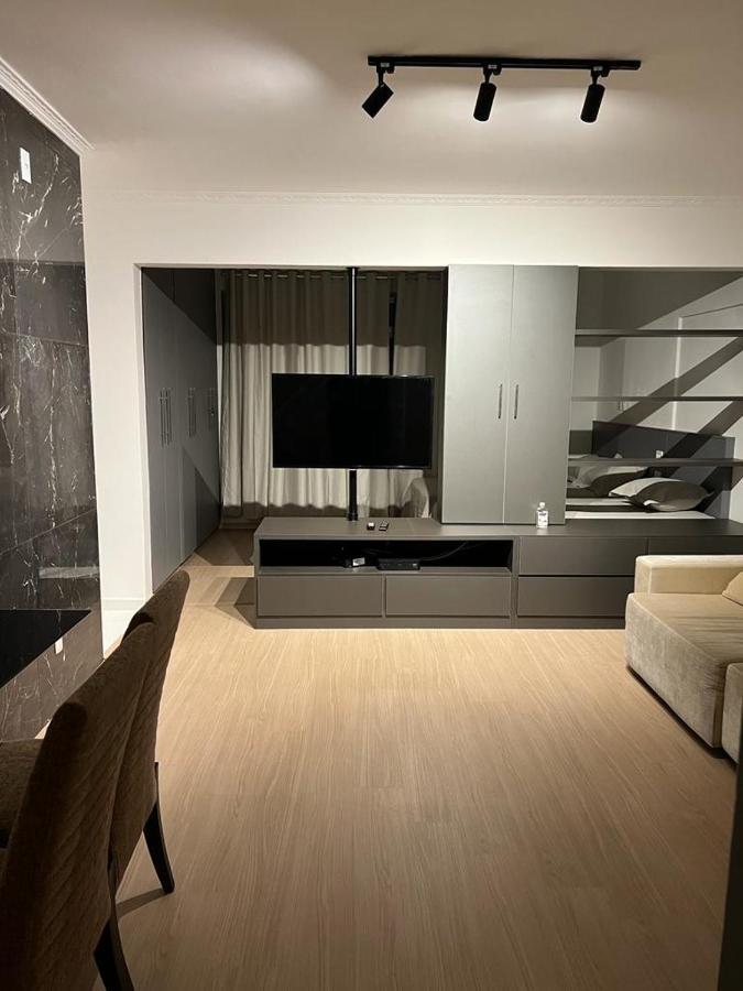 Apartamento Para Pessoas De Familia Ou A Negocio, Ap Lindo Aconchegante No Bras Proximo Igreja Mundial,Mercado Municipal, 25 De Marco, Templo Salomao, Metro Dom Pedro Ll, Bancos, Mercado E Etc São Paulo Ngoại thất bức ảnh